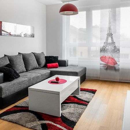 Flexible Selfcheckins 7 - Zagreb - Garage - Electric Vehicle Ccharger - Loggia - New - Luxury - Apartments Repinc 7 Extérieur photo