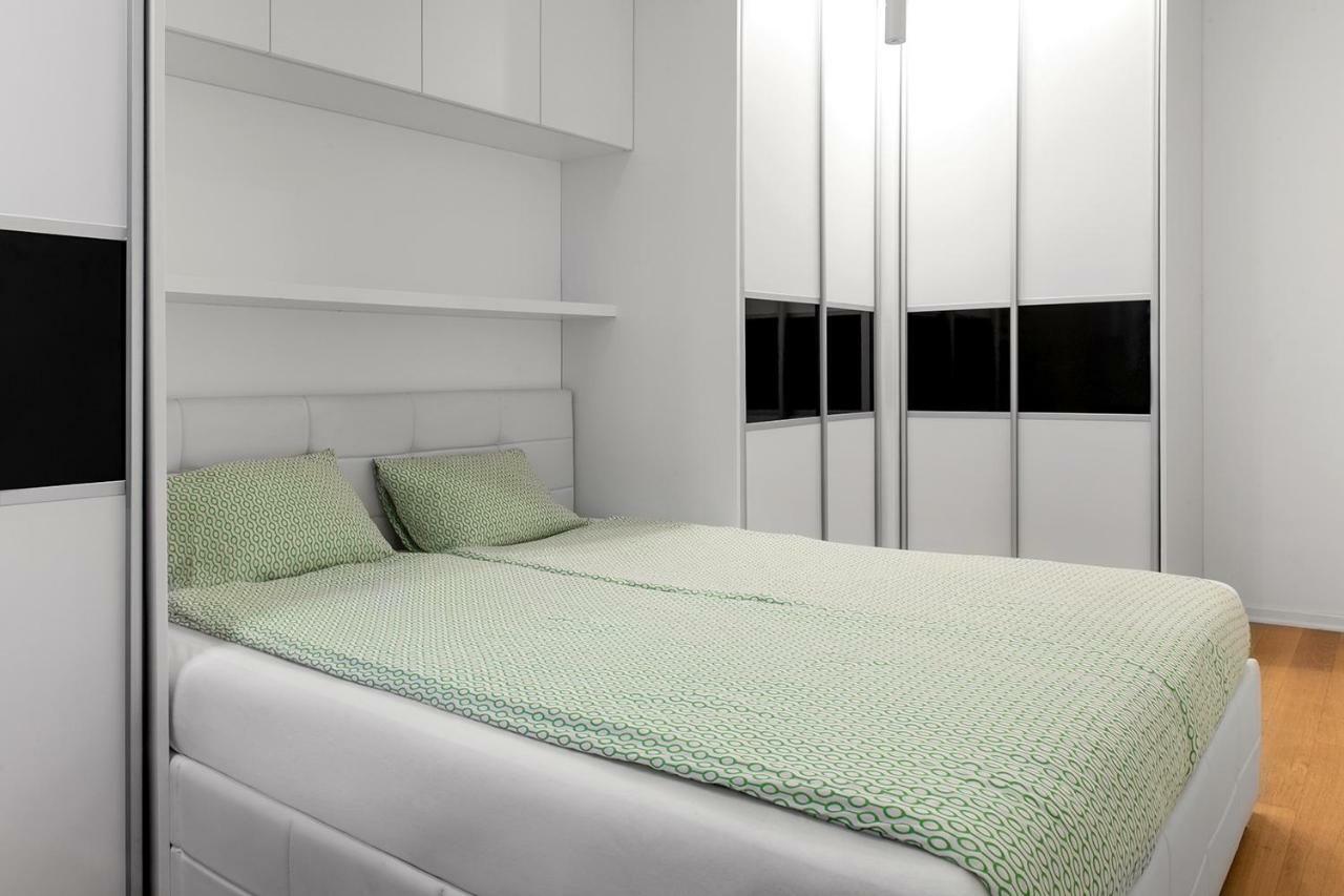 Flexible Selfcheckins 7 - Zagreb - Garage - Electric Vehicle Ccharger - Loggia - New - Luxury - Apartments Repinc 7 Extérieur photo