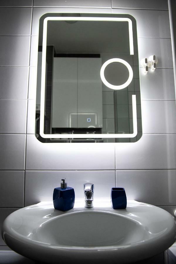 Flexible Selfcheckins 7 - Zagreb - Garage - Electric Vehicle Ccharger - Loggia - New - Luxury - Apartments Repinc 7 Extérieur photo