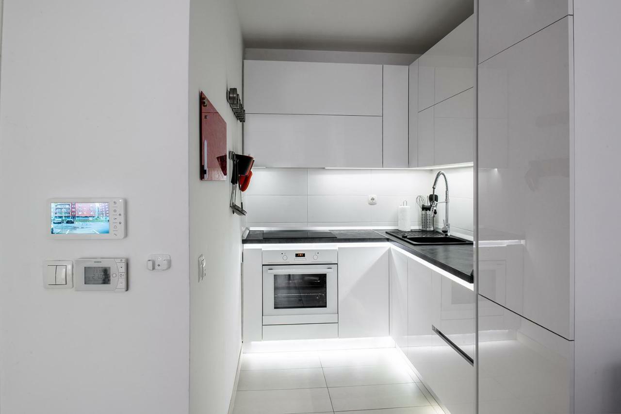 Flexible Selfcheckins 7 - Zagreb - Garage - Electric Vehicle Ccharger - Loggia - New - Luxury - Apartments Repinc 7 Extérieur photo