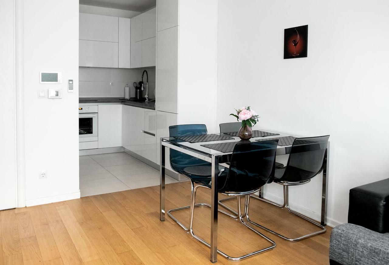 Flexible Selfcheckins 7 - Zagreb - Garage - Electric Vehicle Ccharger - Loggia - New - Luxury - Apartments Repinc 7 Extérieur photo