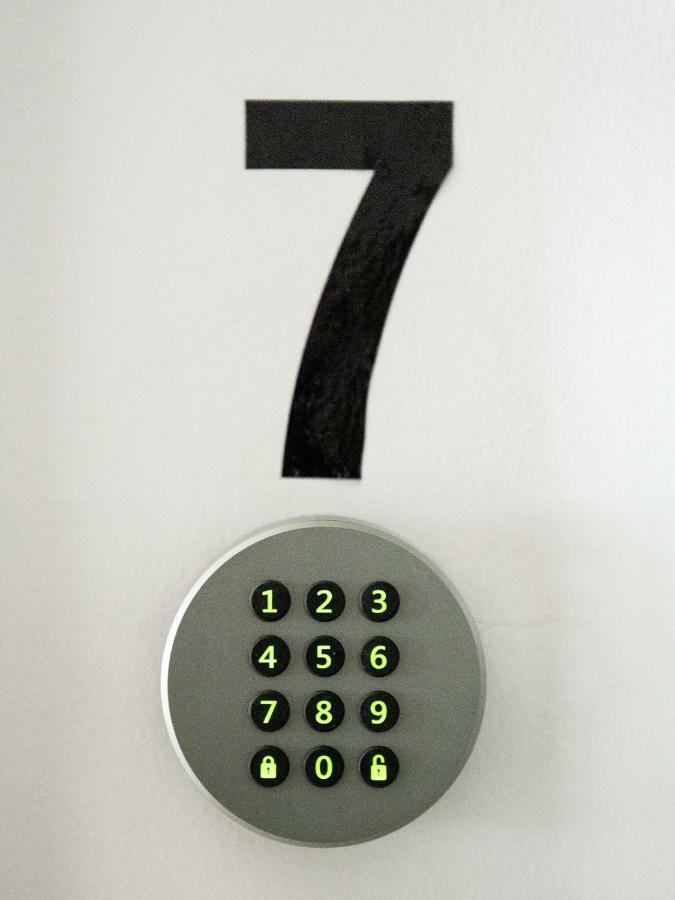 Flexible Selfcheckins 7 - Zagreb - Garage - Electric Vehicle Ccharger - Loggia - New - Luxury - Apartments Repinc 7 Extérieur photo